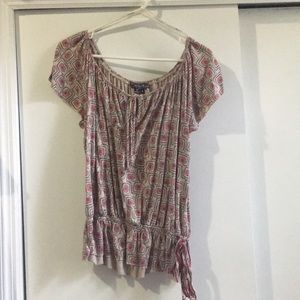 Fun patterned casual blouse with keyhole and ties